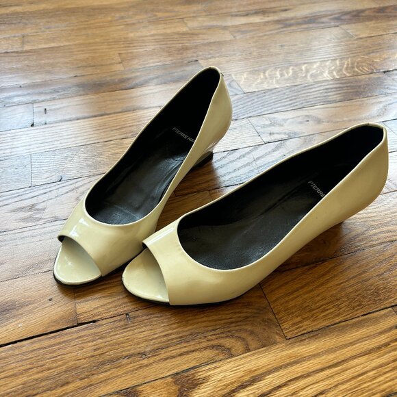 Pierre Hardy patent white heels, size 37 (US7) - Picture 1 of 2